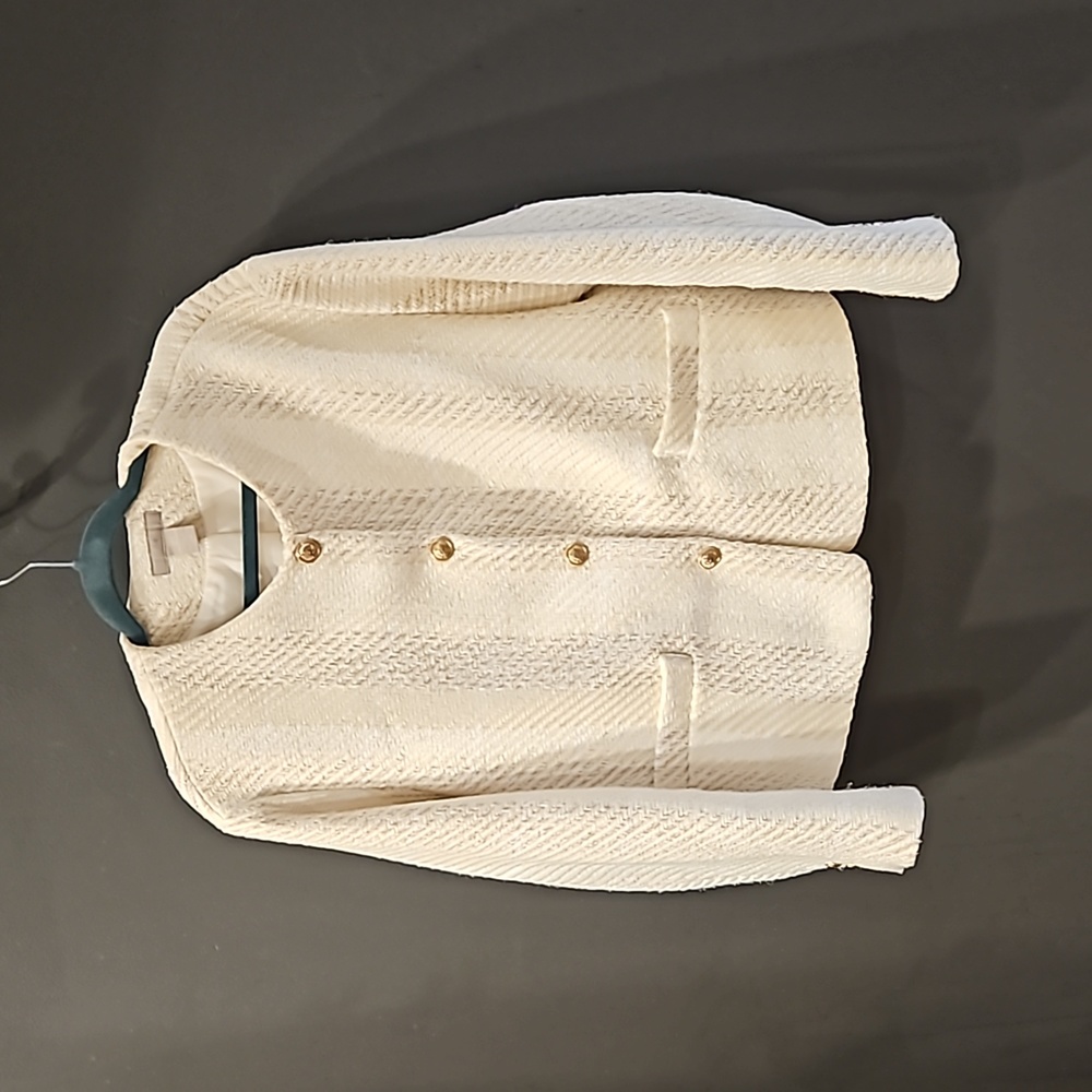 H&M spring cotton lined Blazer. White on cream pattern.
